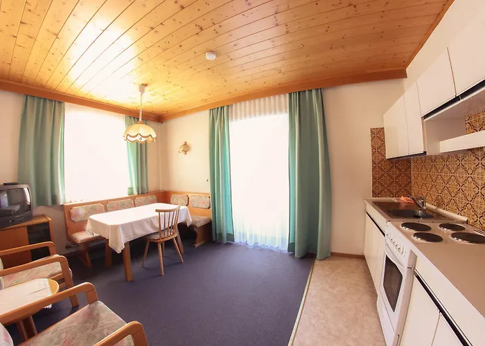 Penzion Kroell Sankt Jakob in Defereggen